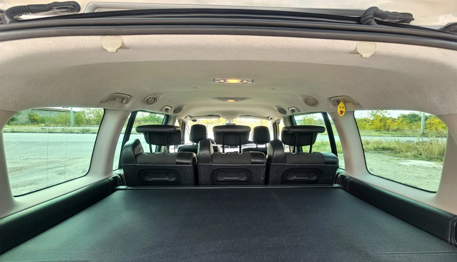Renault Espace 2.0 dci, снимка 10 - Автомобили и джипове - 56665108