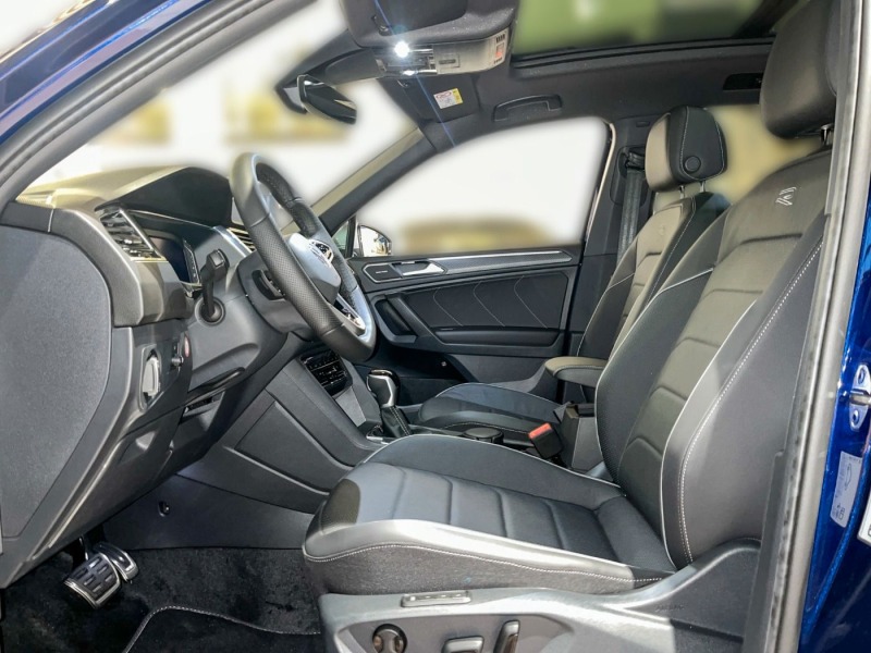 VW Tiguan Allspace 2.0 TDI 4Motion = R-line= 7 Seats Гаранци, снимка 4 - Автомобили и джипове - 46085221