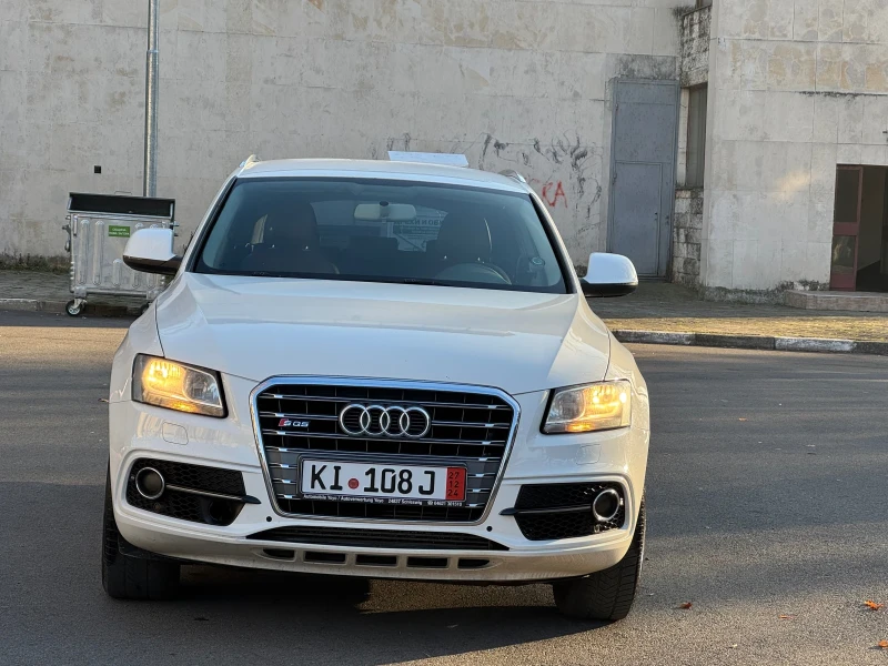 Audi Q5, снимка 3 - Автомобили и джипове - 48423629