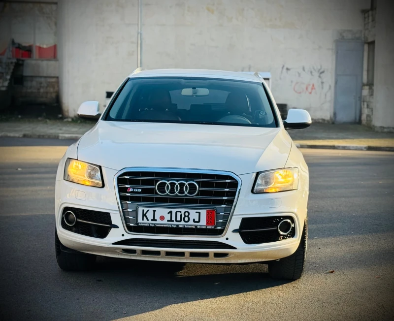 Audi Q5, снимка 10 - Автомобили и джипове - 48423629