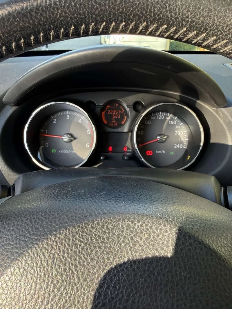Nissan Qashqai 1, 5dci, снимка 10 - Автомобили и джипове - 52313762