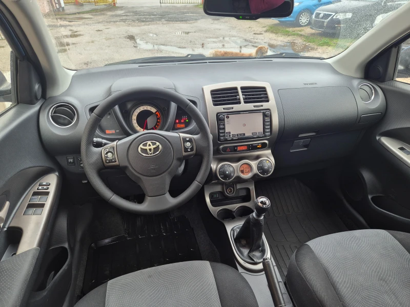 Toyota Urban Cruiser 1.4 D4D 4X4 FULL ITALY, снимка 16 - Автомобили и джипове - 52674084