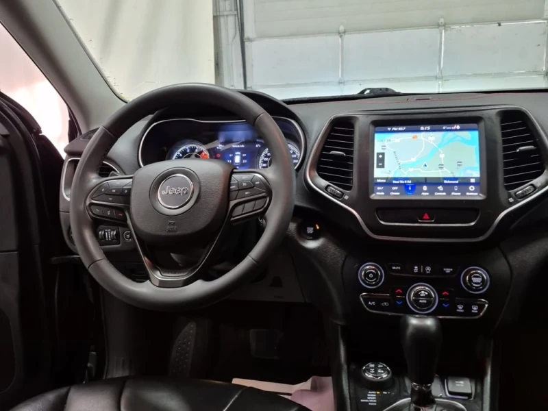 Jeep Cherokee * TRAILHAWK * CARFAX * БЕЗ ПЪРВОНАЧАЛНА ВНОСКА, снимка 9 - Автомобили и джипове - 53147379