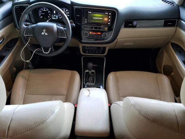 Mitsubishi Outlander SE 2.4L/ КОЖА* НАВИ, снимка 8 - Автомобили и джипове - 49058968