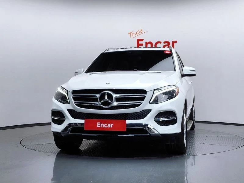 Mercedes-Benz GLE GLE350 d 4MATIC| ПОДГРЕВ| КАМЕРА| ПАМЕТ, снимка 3 - Автомобили и джипове - 55737523