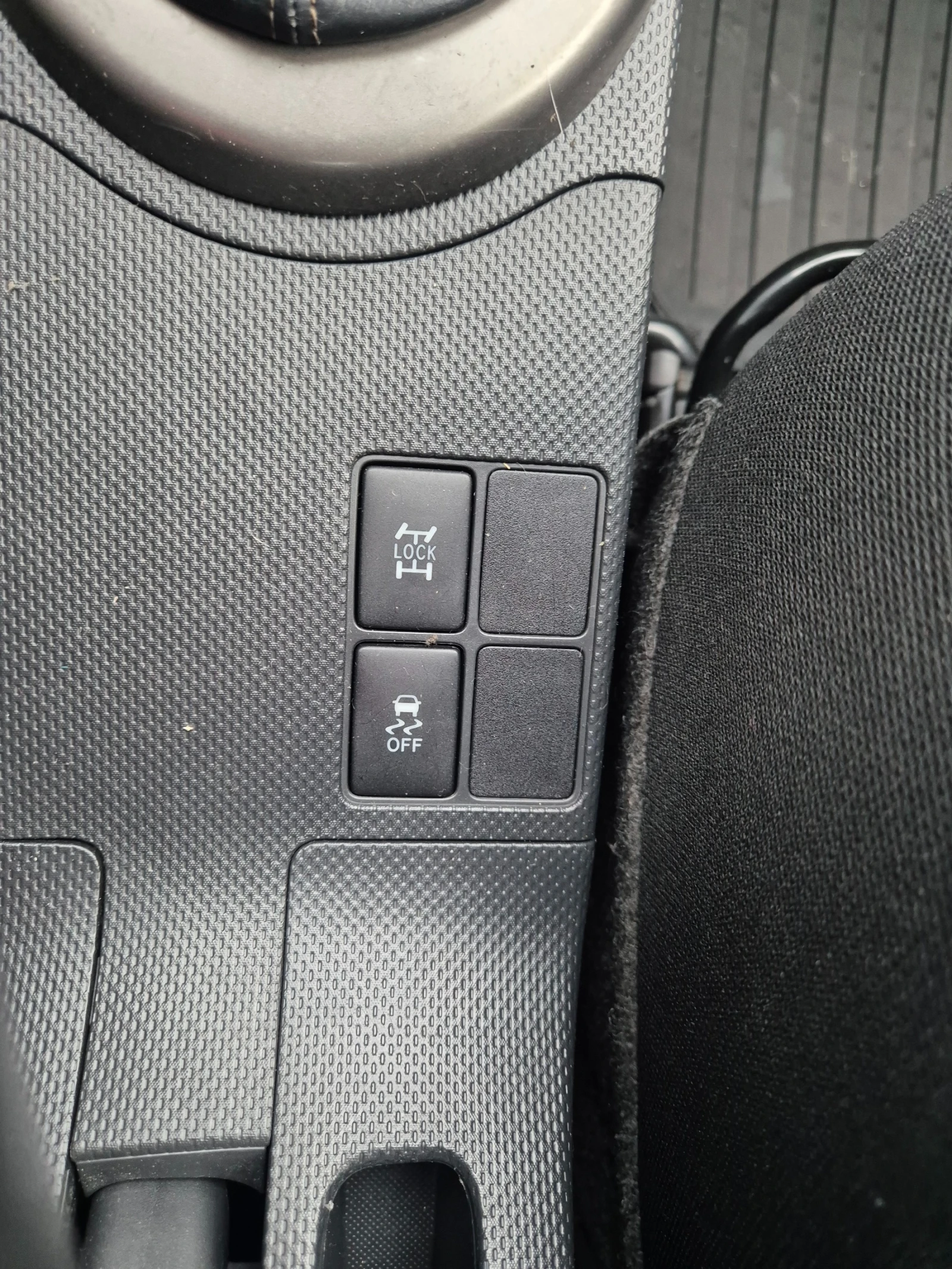 Toyota Urban Cruiser 1.4 D4D 4X4 FULL ITALY | Mobile.bg   17