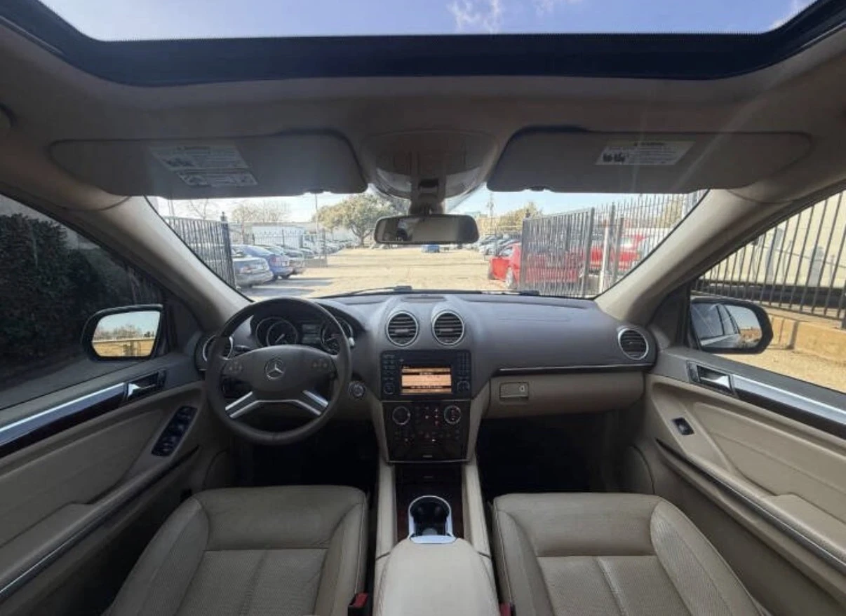 Mercedes-Benz GL 550 Обдухване * Камера * Сервизна История * 7 Местен *, снимка 11 - Автомобили и джипове - 54038056