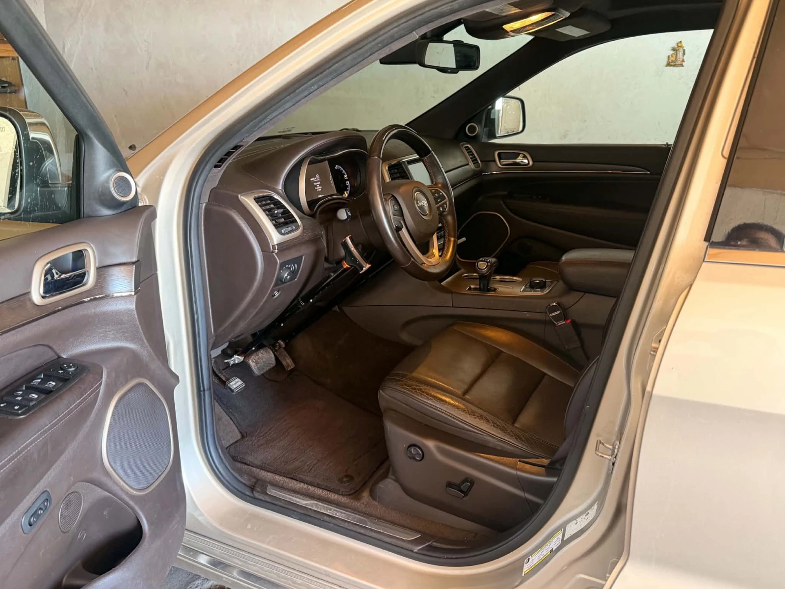 Jeep Grand cherokee 3, 6 SUMMIT, снимка 10 - Автомобили и джипове - 55438821