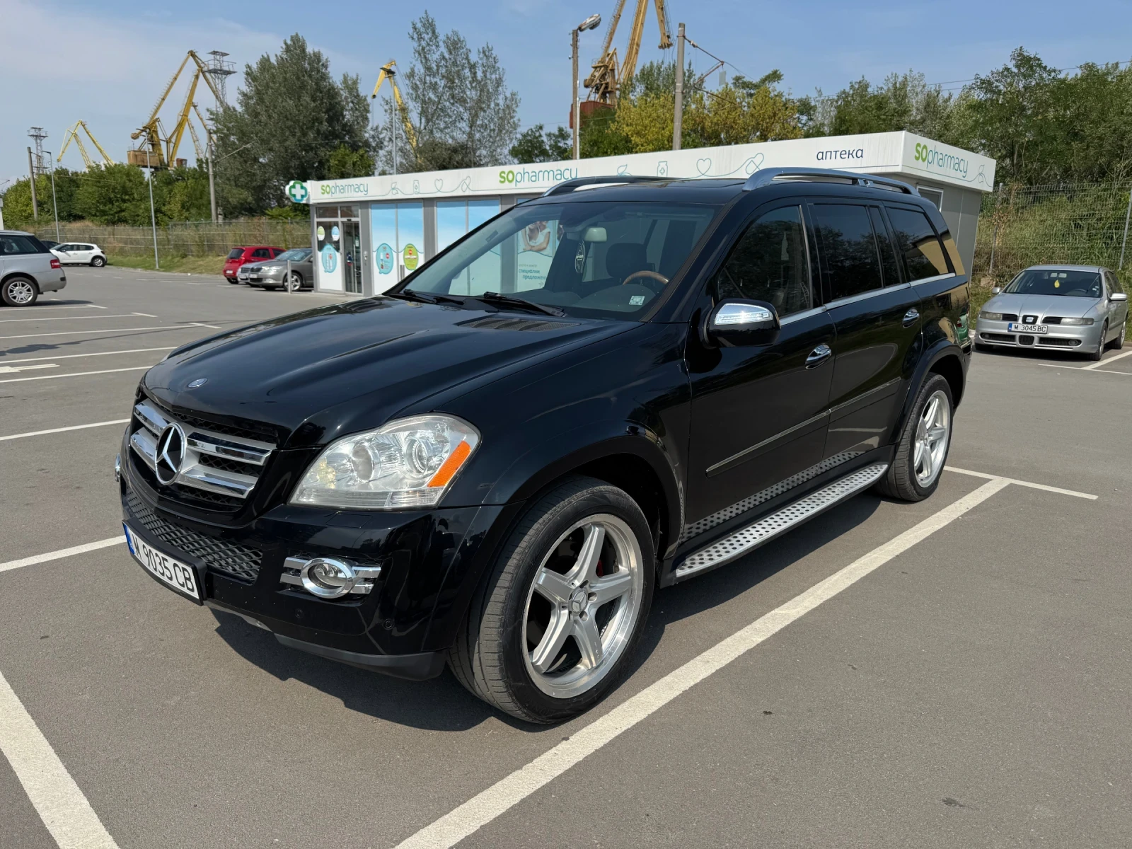 Mercedes-Benz GL 550, снимка 8 - Автомобили и джипове - 54564386