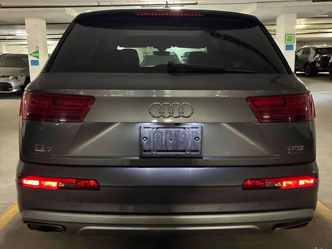 Audi Q7 * Progressiv * CARFAX * ОПЦИЯ ЗА ФИНАНСИРАНЕ , снимка 4 - Автомобили и джипове - 55303595
