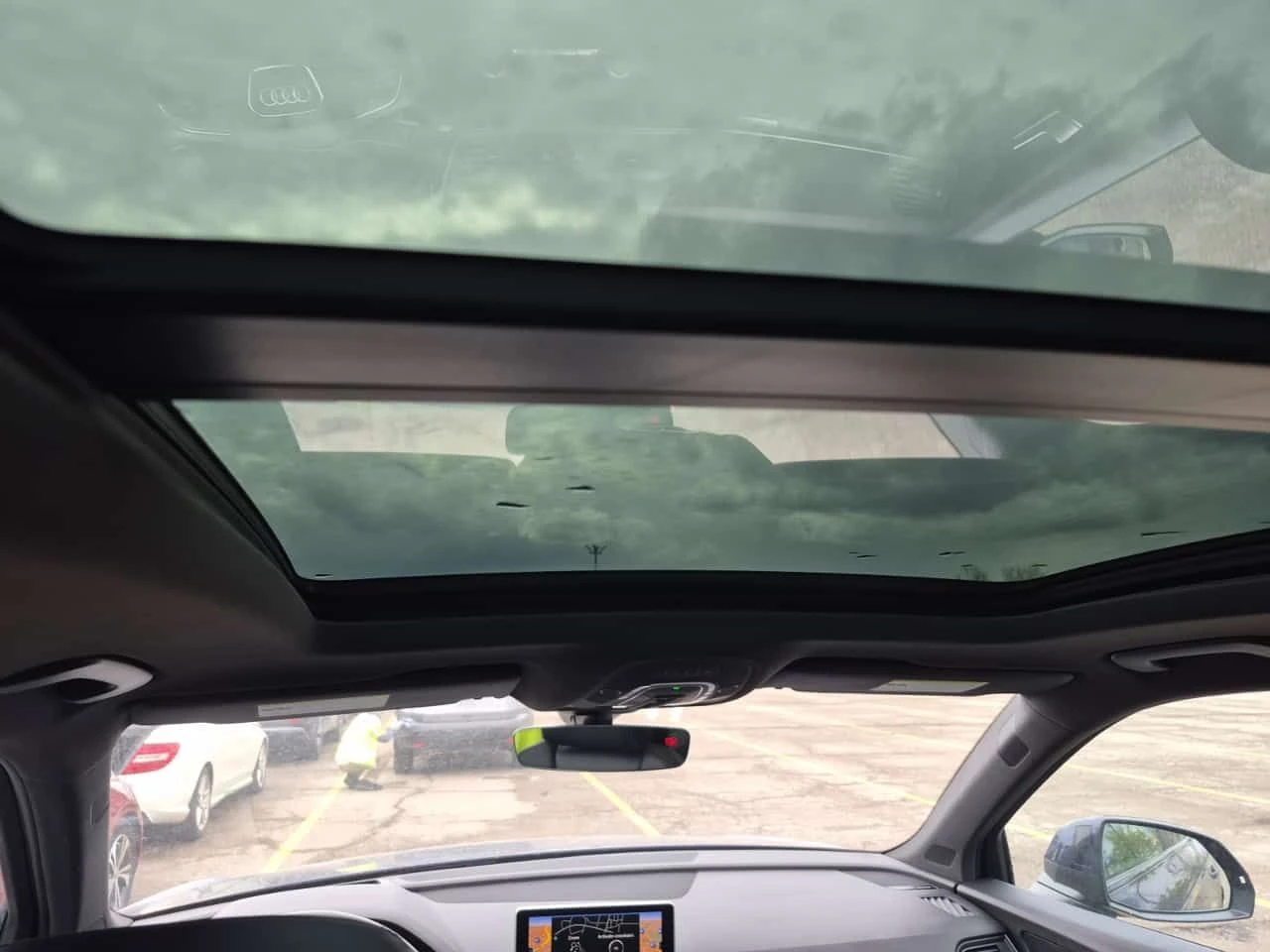 Audi SQ5  PRESTIGE / ДИСТРОНИК / 360 / + ДЖАНТИ            , снимка 13 - Автомобили и джипове - 55402638