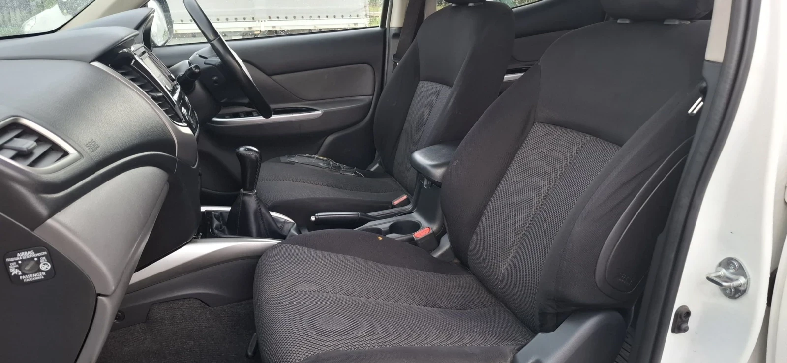 Mitsubishi L200, снимка 11 - Автомобили и джипове - 55713371
