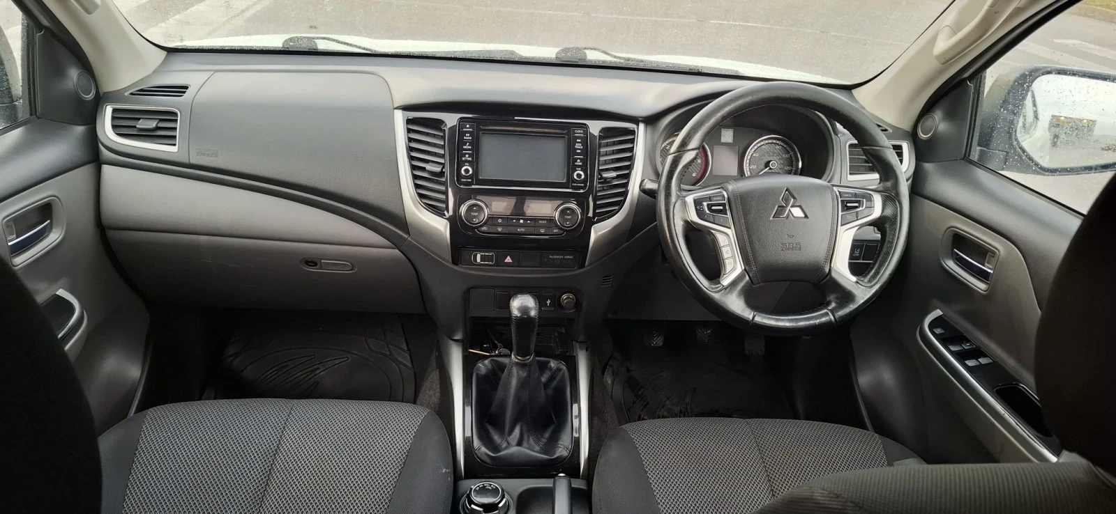 Mitsubishi L200, снимка 8 - Автомобили и джипове - 55713371