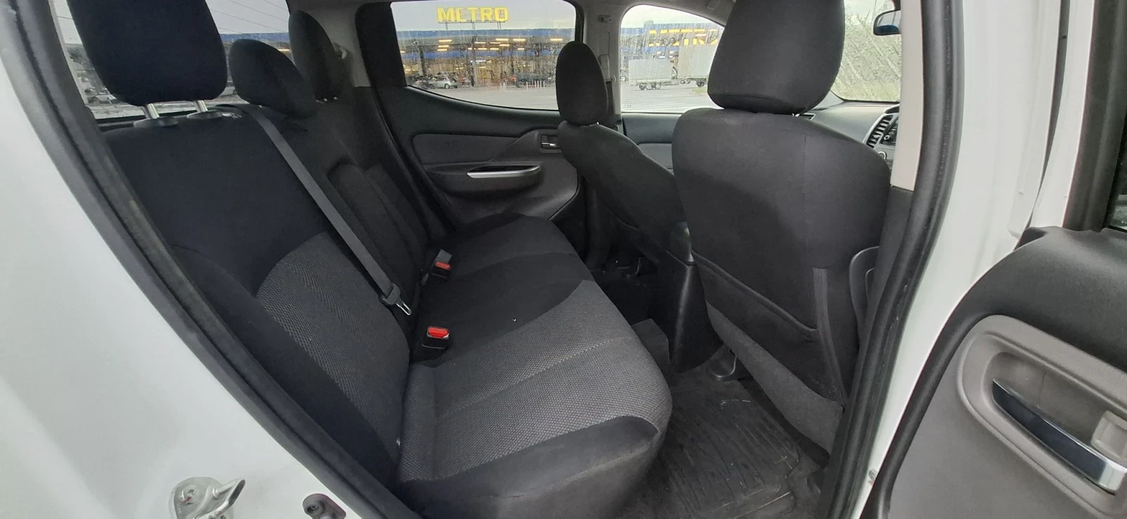 Mitsubishi L200, снимка 10 - Автомобили и джипове - 55713371
