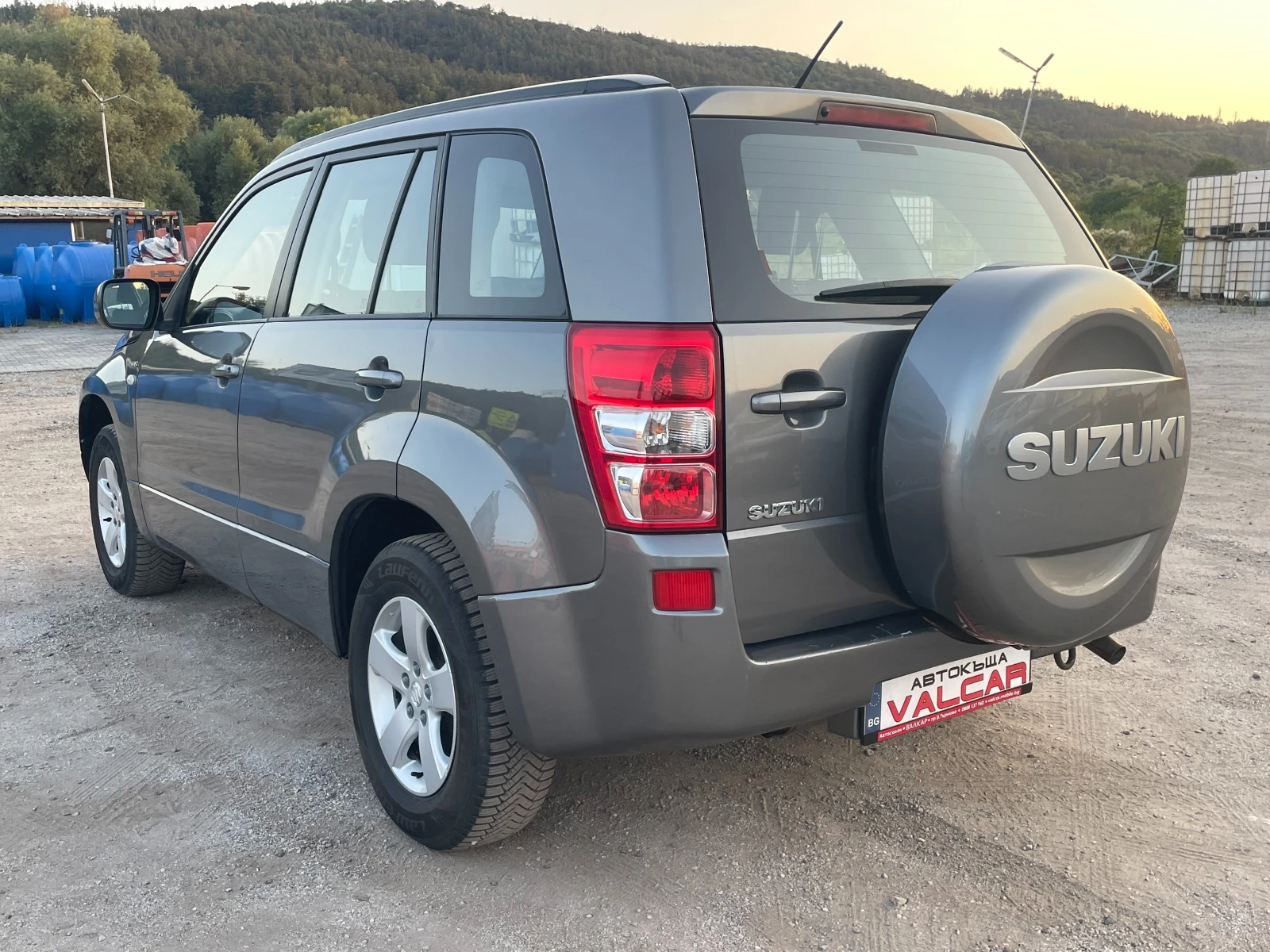 Suzuki Grand vitara НОВ ВНОС ИТАЛИЯ 4x4, снимка 5 - Автомобили и джипове - 55739803