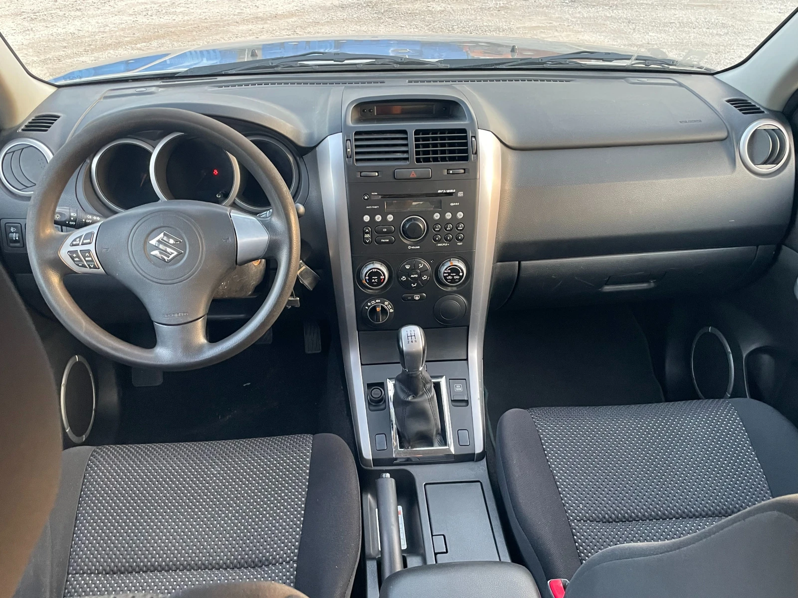 Suzuki Grand vitara НОВ ВНОС ИТАЛИЯ 4x4, снимка 11 - Автомобили и джипове - 55739803