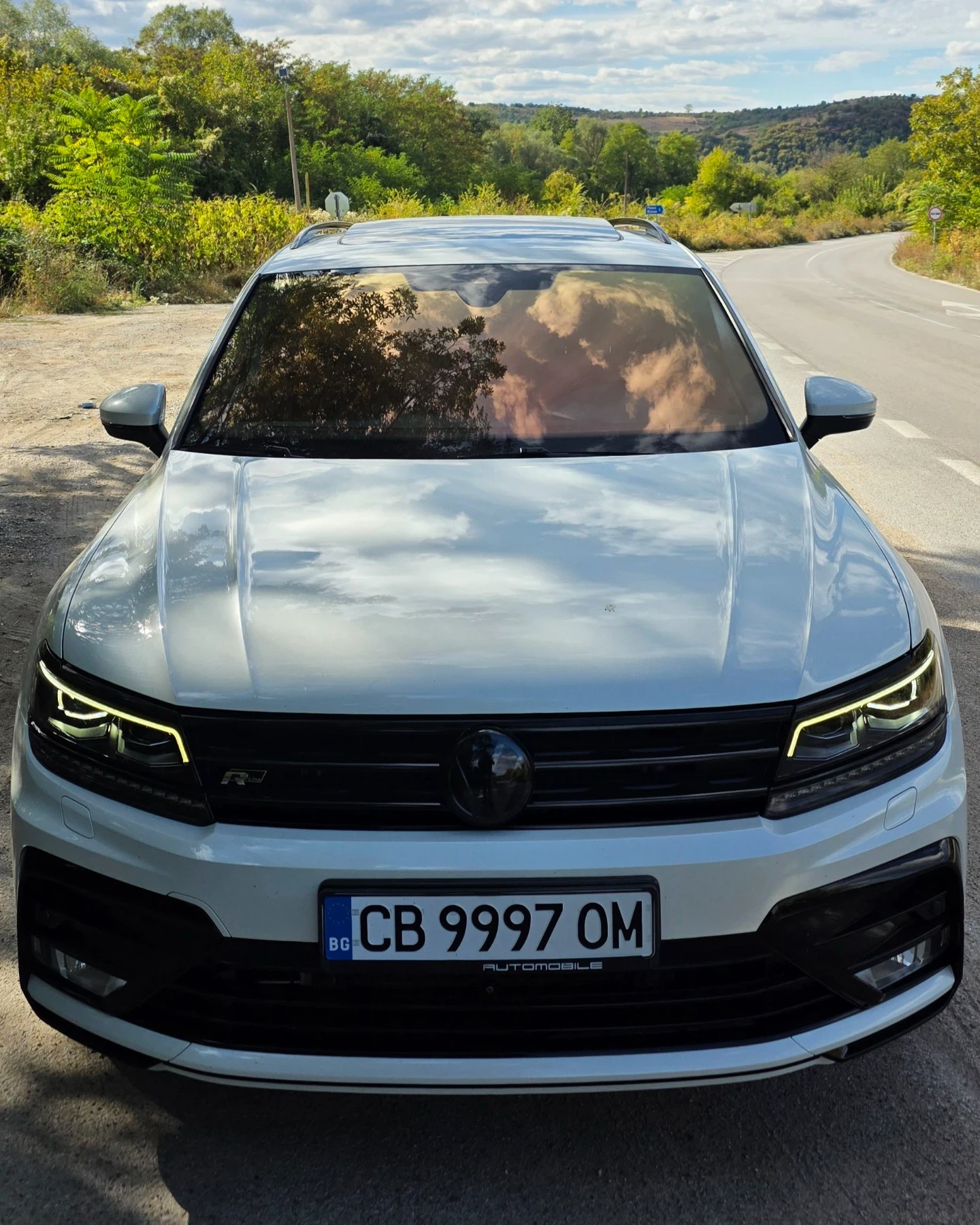 VW Tiguan R-Line 4Motion Full