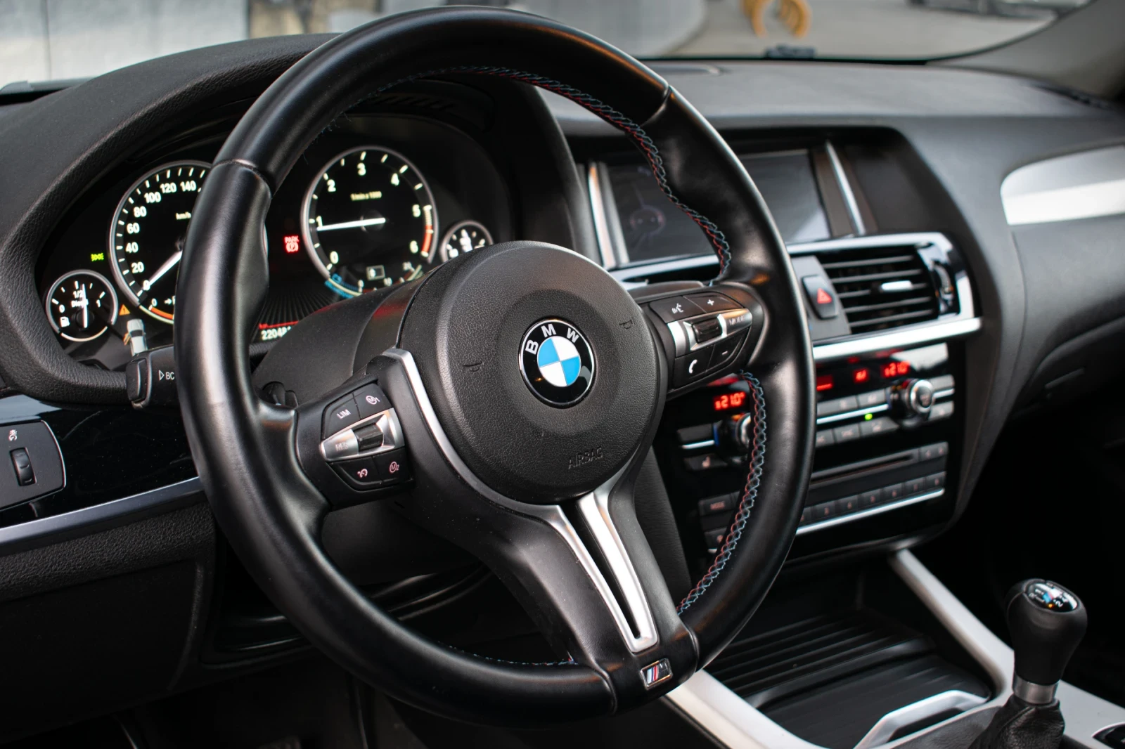 BMW X4 2.0d M packet, снимка 12 - Автомобили и джипове - 56509392