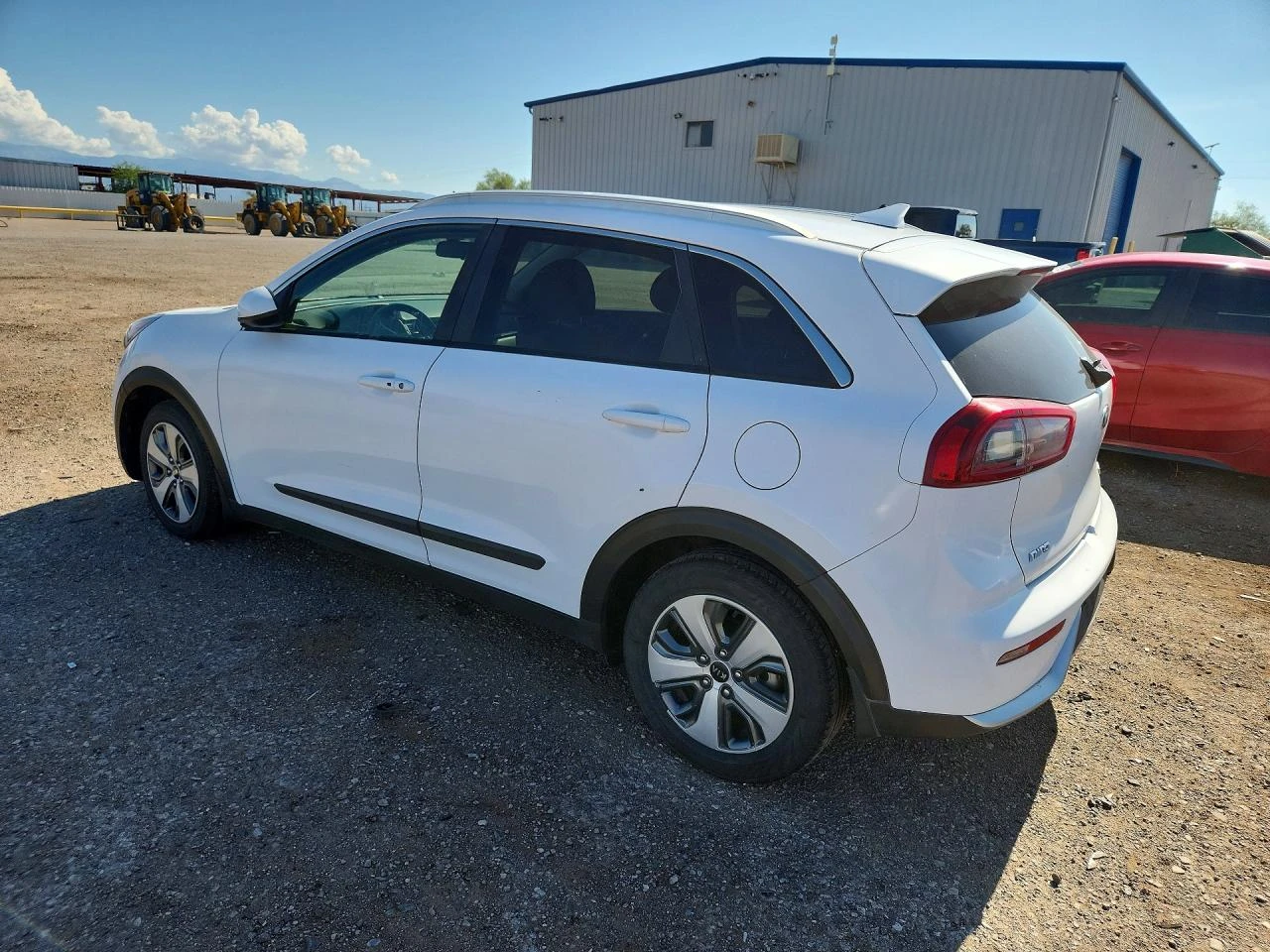 Kia Niro 1.6l Lx, снимка 2 - Автомобили и джипове - 56664255