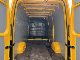 VW Crafter 35 L3H3 203000KM!!! | Mobile.bg    17