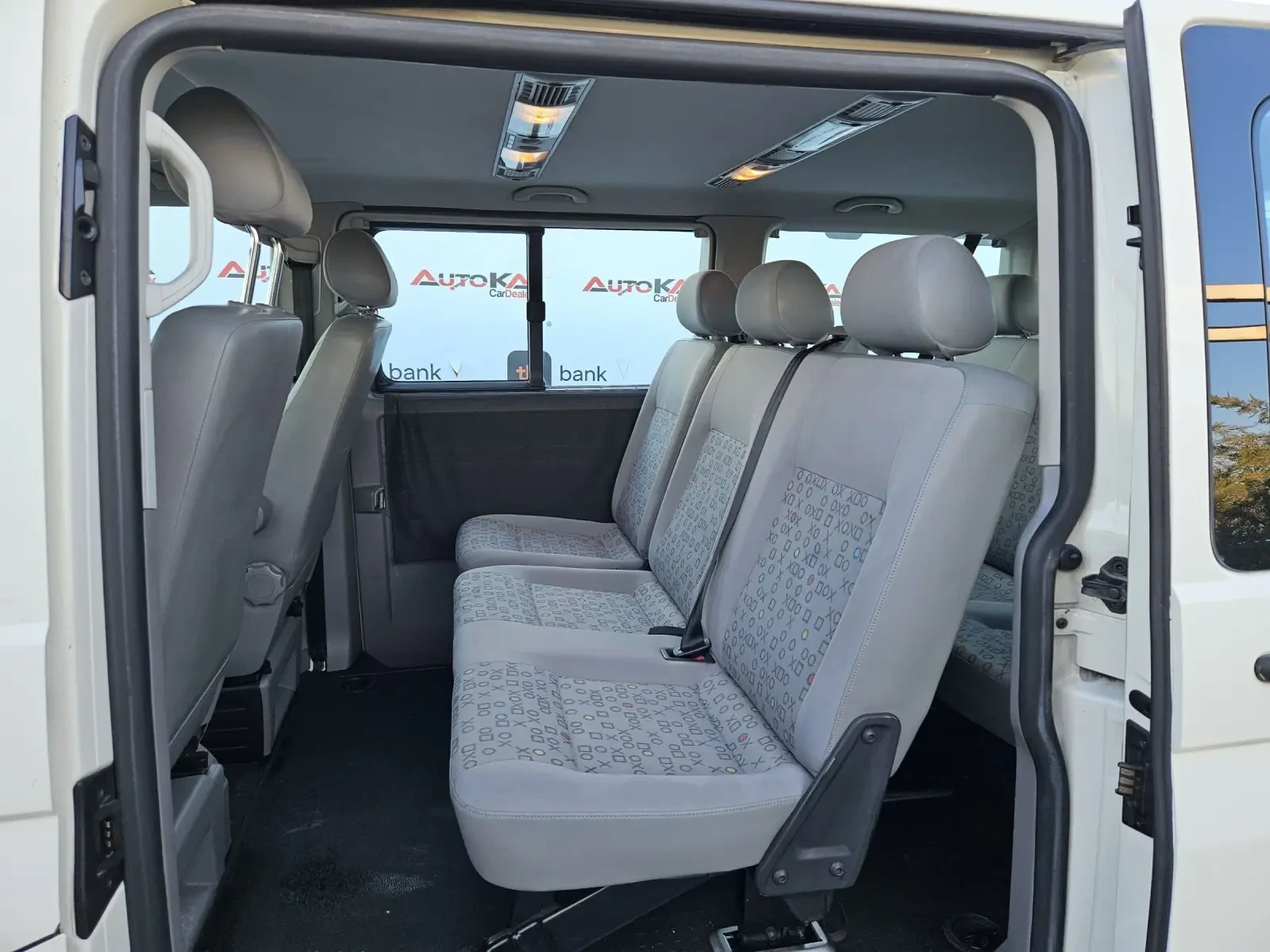 VW Caravelle 1.9TDI-102кс= 8МЕСТА= КЛИМАТИК= ОБСЛУЖЕН - изображение 9