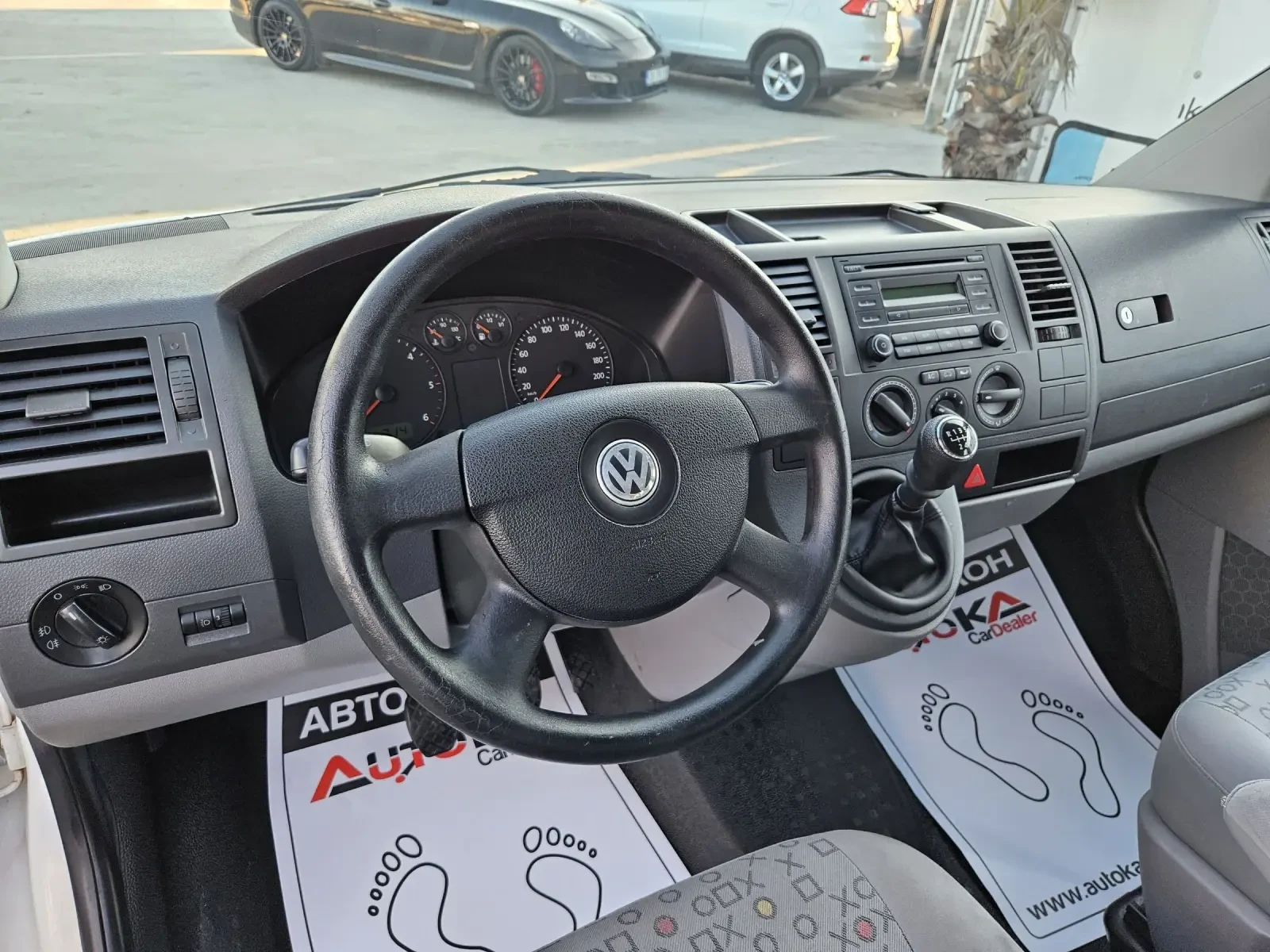 VW Caravelle 1.9TDI-102кс= 8МЕСТА= КЛИМАТИК= ОБСЛУЖЕН - изображение 8