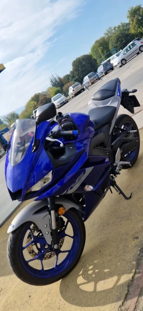 ������ Yamaha R 3