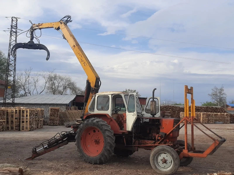 Трактор ЮМЗ 111, снимка 8 - Селскостопанска техника - 53115025