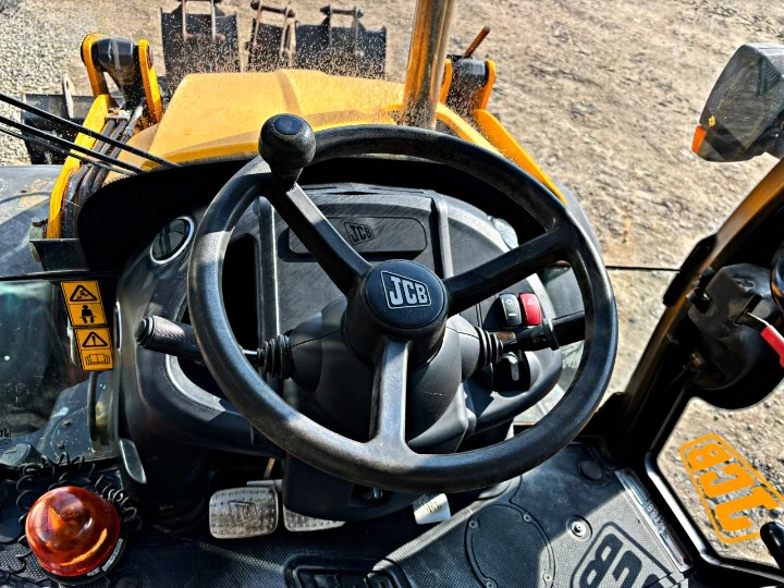 Багер JCB 3CX - изображение 5
