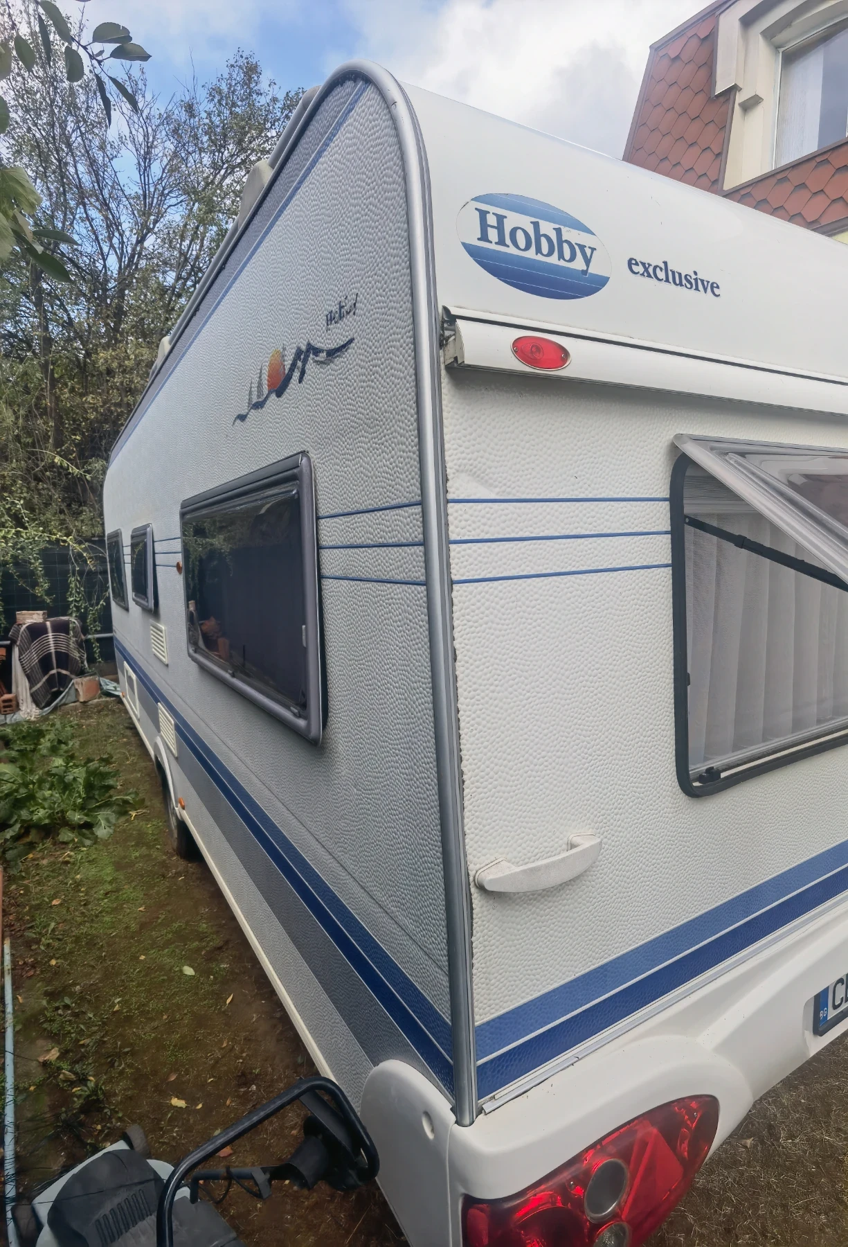 Каравана Hobby Prestige 560, снимка 2 - Каравани и кемпери - 56260498