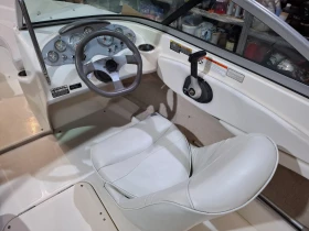 Моторна яхта Maxum 1800 MX, снимка 10