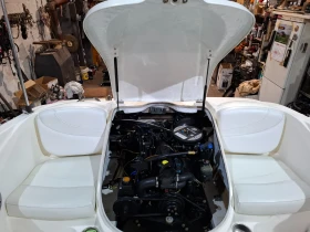 Моторна яхта Maxum 1800 MX, снимка 15