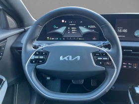 Kia EV6 GT-LINE/228HP/MEMO/HUD/360/CPLAY/H.PUMP/691q, снимка 8
