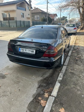 Mercedes-Benz E 270 Авангард, снимка 3