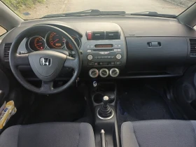 Обява за продажба на Honda Jazz 1.3i ~5 000 лв. - изображение 9