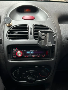 Peugeot 206 1.4, снимка 9