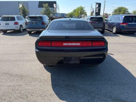 Dodge Challenger * 2dr Cpe * CARFAX * БЕЗ ПЪРВОНАЧАЛНА ВНОСКА | Auto.bg — изображение 4