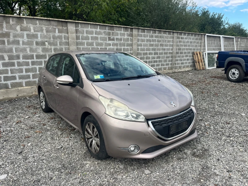 Peugeot 208 1.2 i, снимка 1 - Автомобили и джипове - 47269570