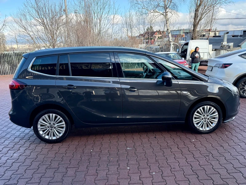 Opel Zafira Tourer/6+ 1/Метан, снимка 8 - Автомобили и джипове - 48296182