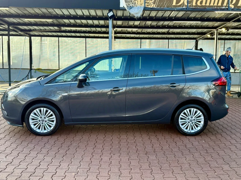 Opel Zafira Tourer/6+ 1/Метан, снимка 4 - Автомобили и джипове - 48296182