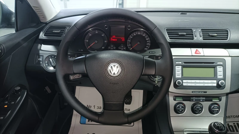 VW Passat 1.9 tdi, снимка 11 - Автомобили и джипове - 49224293