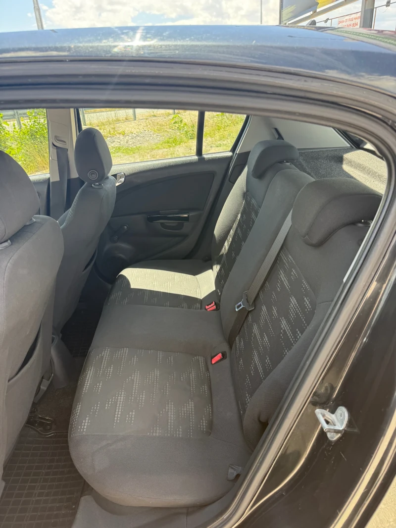 Opel Corsa 1.3CDTI , снимка 10 - Автомобили и джипове - 50364143