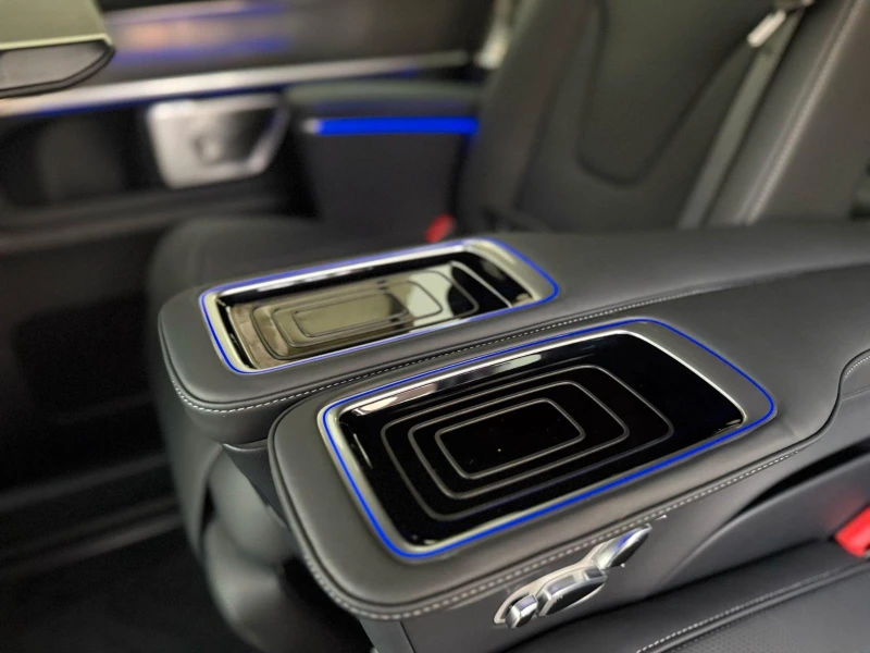 Mercedes-Benz V 300 d/AMG/4M/EXTRALONG/VIPSEATS/BURM/AIRMATIC/EXCLUSIV, снимка 14 - Автомобили и джипове - 51193548