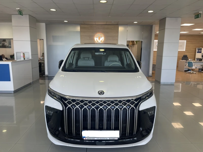 DONGFENG V9 HEV, снимка 5 - Автомобили и джипове - 52654745