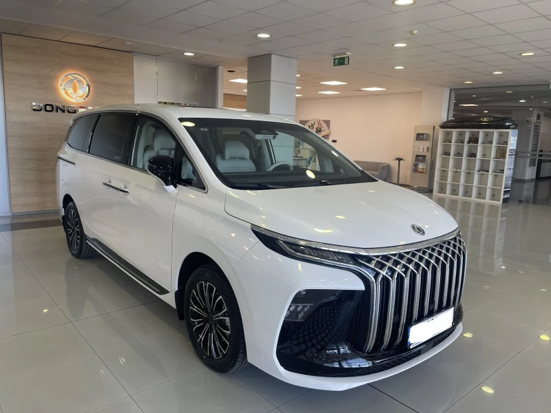 DONGFENG V9 HEV, снимка 4 - Автомобили и джипове - 52654745