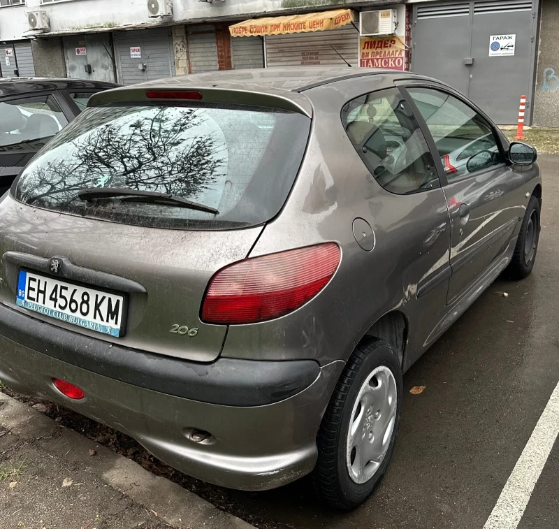 Peugeot 206 1.4, снимка 4 - Автомобили и джипове - 52585810