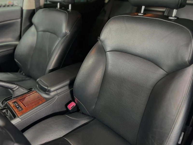 Lexus IS 220d 220d, снимка 9 - Автомобили и джипове - 52616115