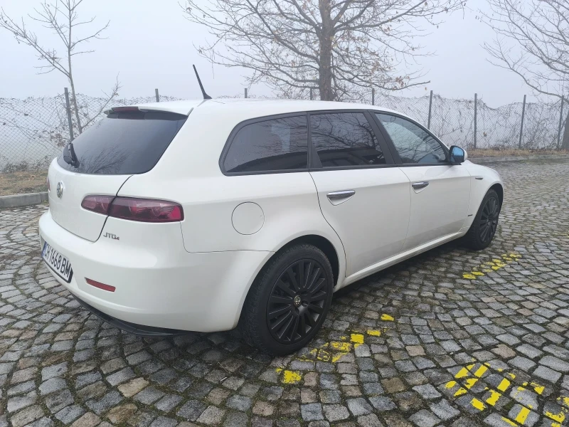 Alfa Romeo 159 sportwagon 2.0jtdm, снимка 6 - Автомобили и джипове - 53079079