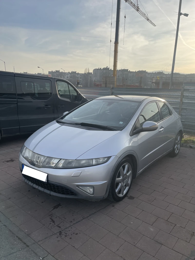 Honda Civic VIII, снимка 2 - Автомобили и джипове - 53487775