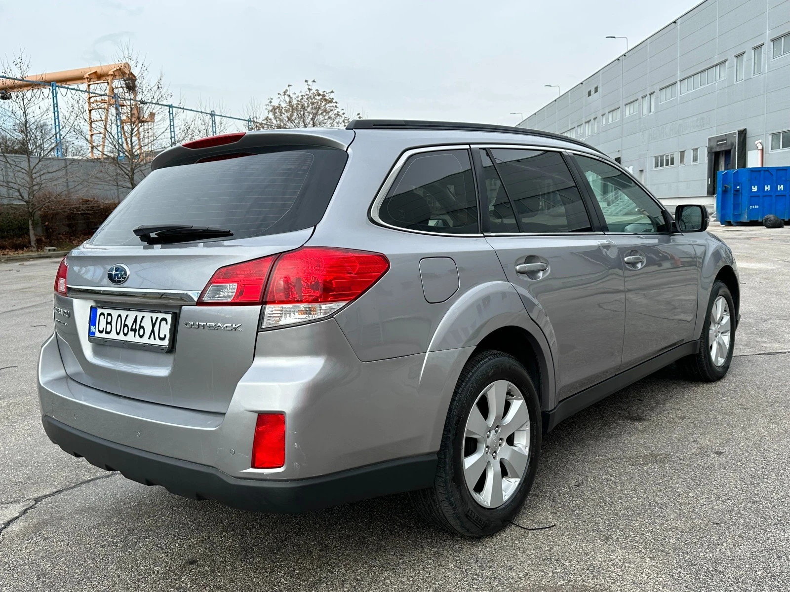 Subaru Outback 2.5i 167к.с. Автоматик - изображение 4